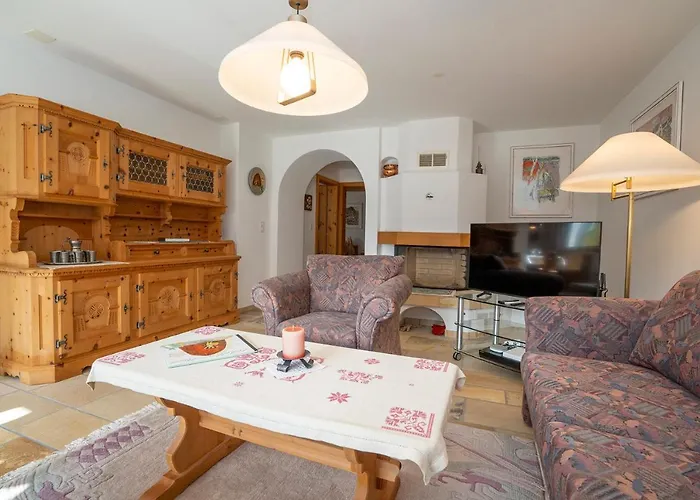 Apartamento Chasa Nalains